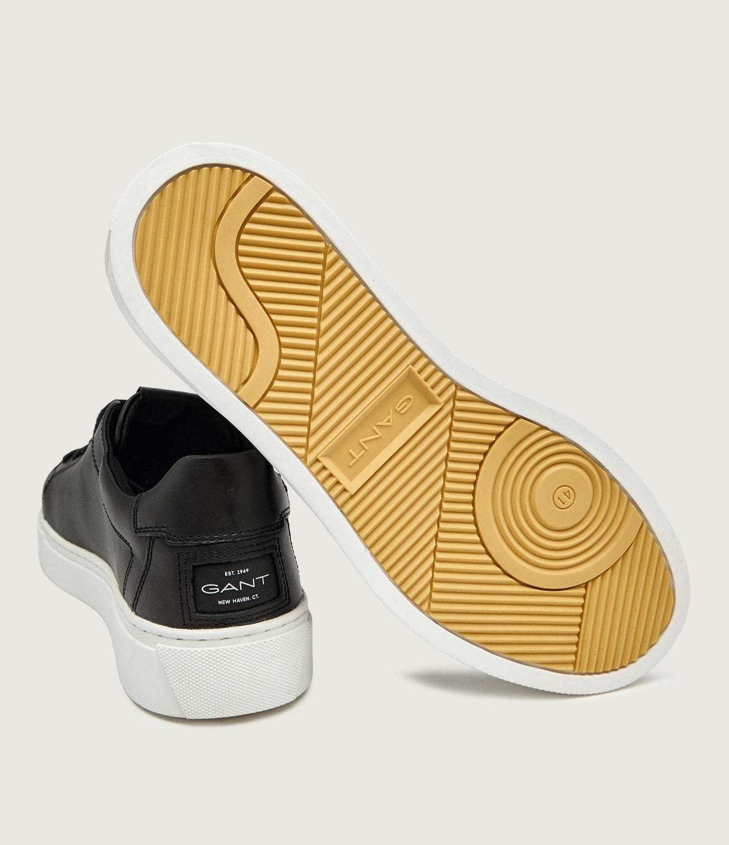 GANT Premium Leather Classic Sneakers – Smart Casual Edition
