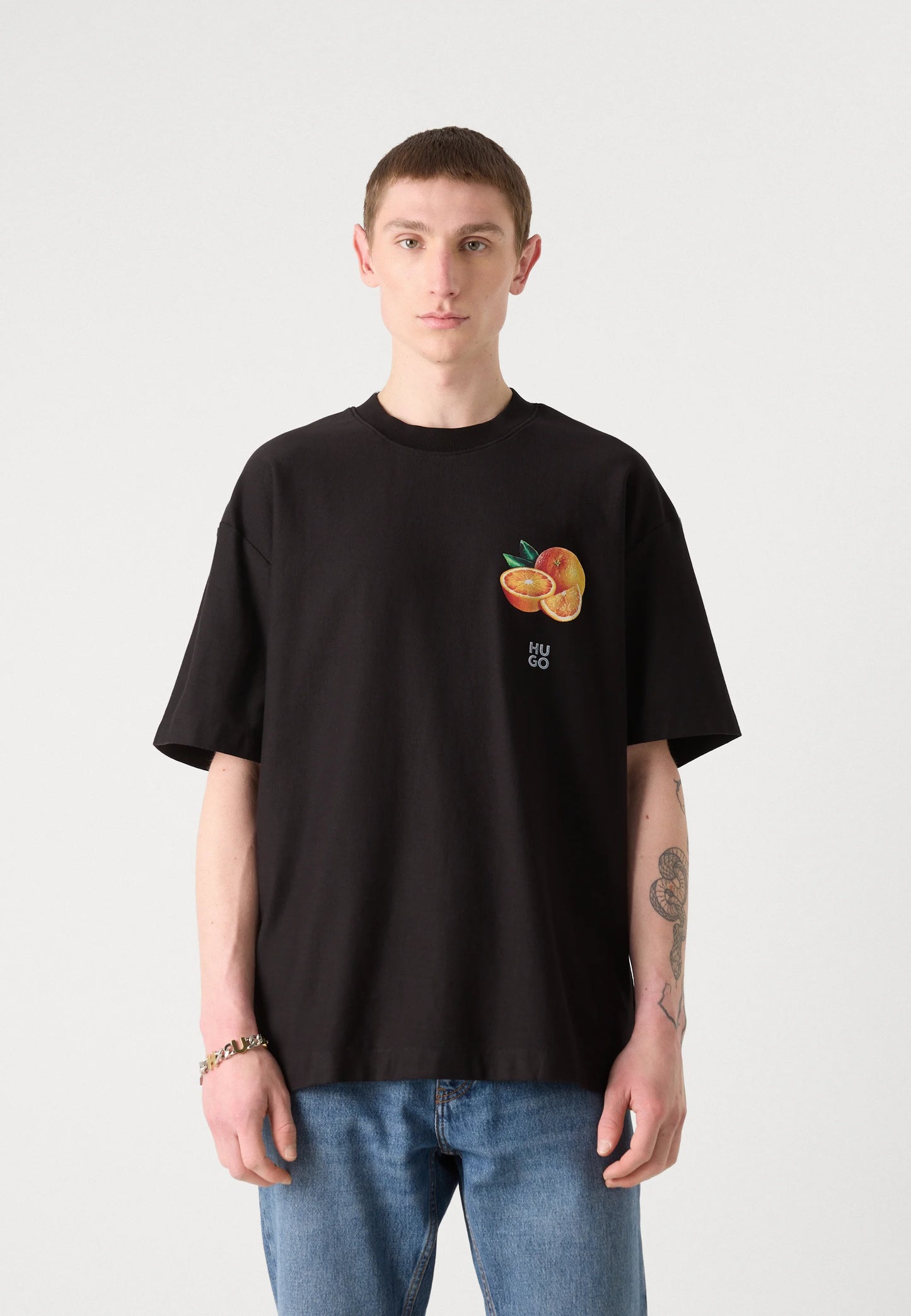 HUGO Men's Orange County Graphic Luxury T-Shirt