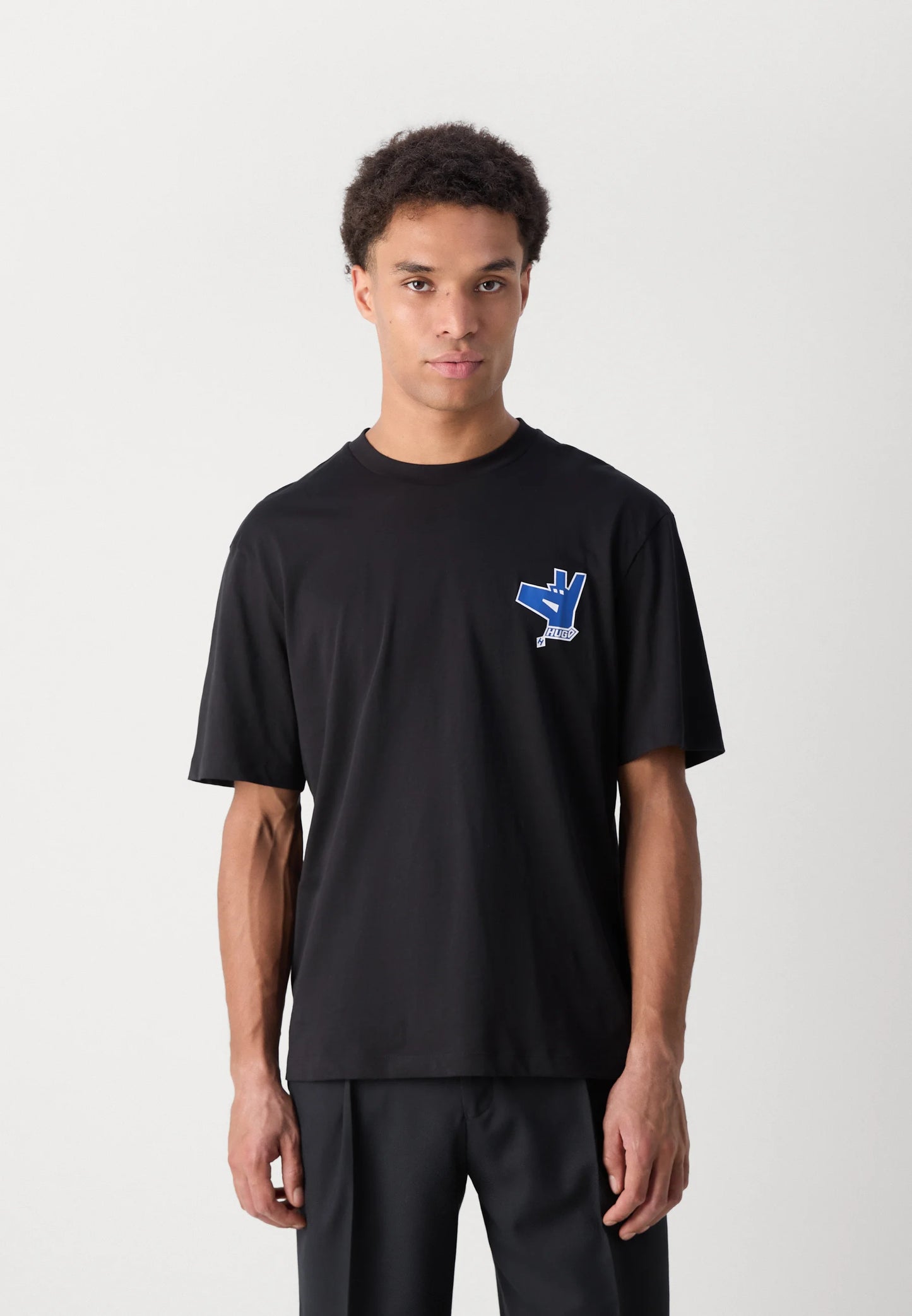 HUGO Men's Graphic Hand Emblem Luxury Cotton T-Shirt