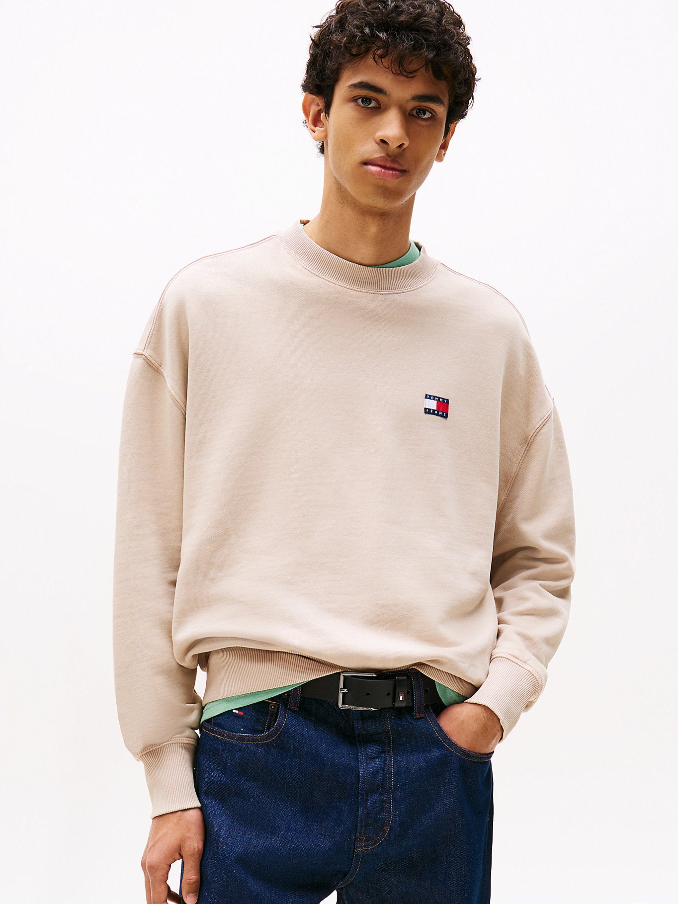 Tommy Jeans Relaxed Fit Badge Sweatshirt