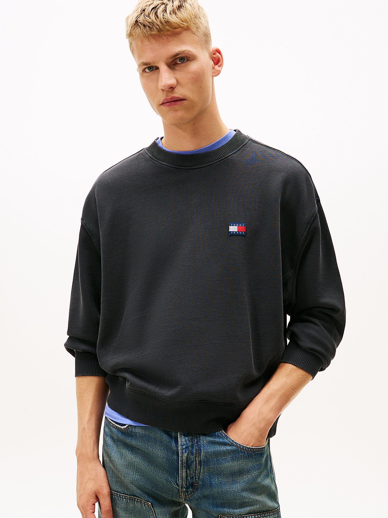 Tommy Jeans Relaxed Fit Badge Sweatshirt