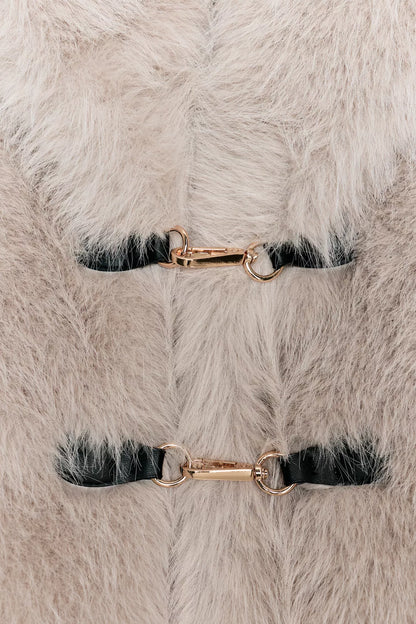 Zara SHORT FAUX FUR COAT WITH TOGGLES