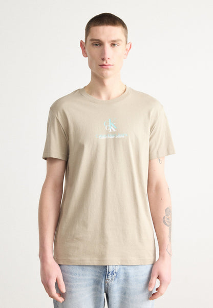 Calvin Klein Jeans Men's Graphic Logo T-Shirt