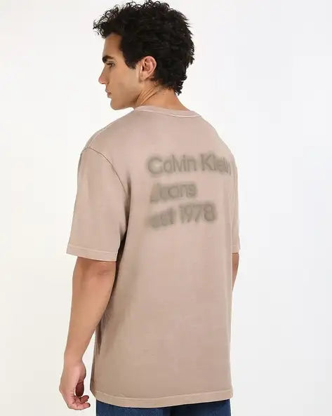Calvin Klein Jeans Raised Logo Graphic T-Shirt