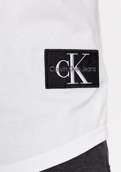 Calvin Klein Jeans Graphic T-Shirt