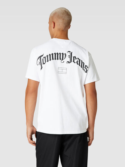 Tommy Jeans Gothic Script Logo Tee
