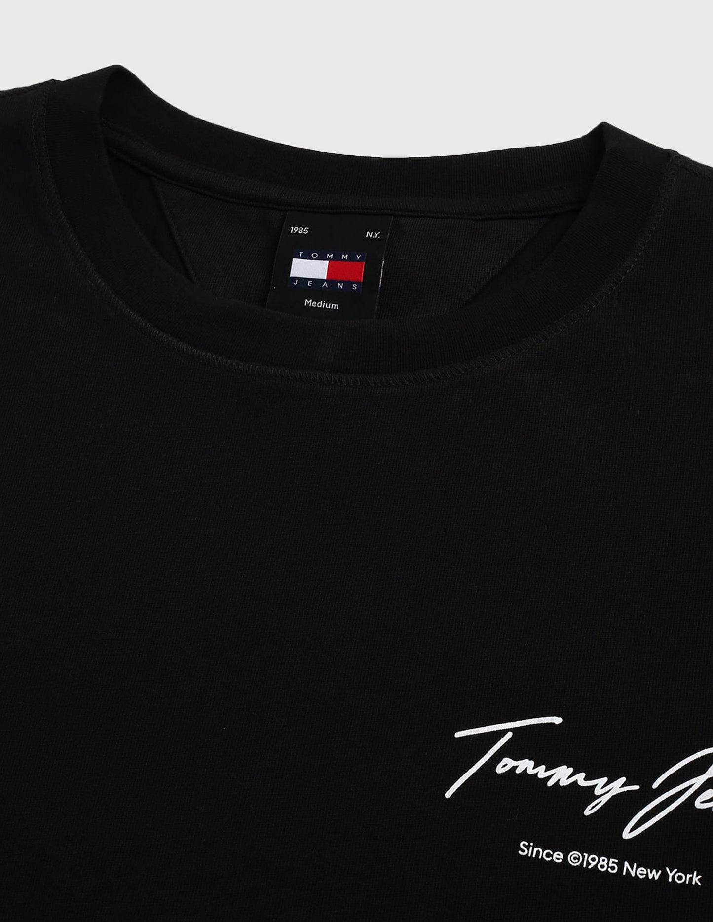 Tommy Jeans New York Boroughs Graphic Tee