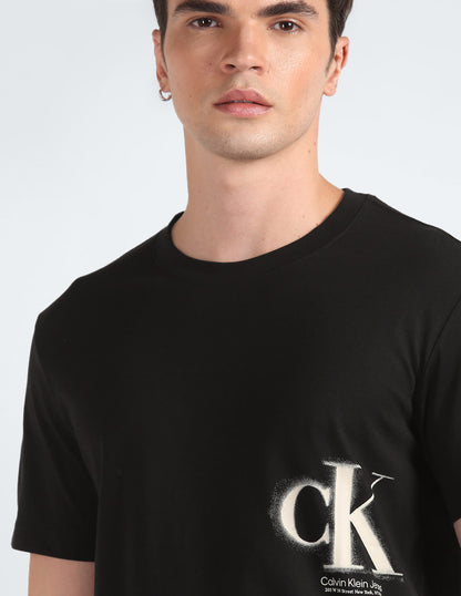 Calvin Klein Jeans Spray Logo Graphic T-Shirt