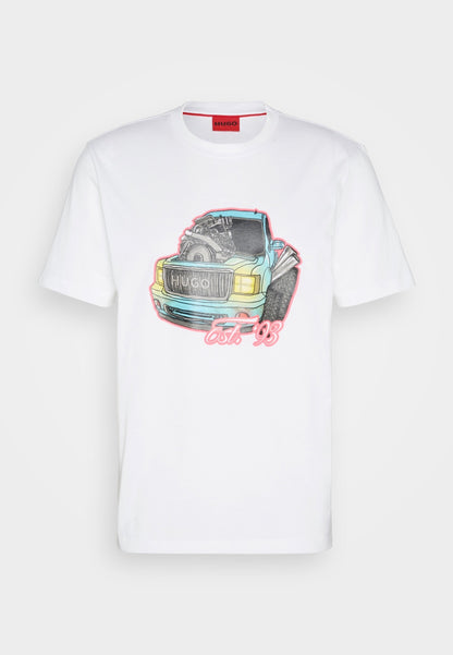 HUGO Statement T-Shirt with Bold Car Engine Artwork