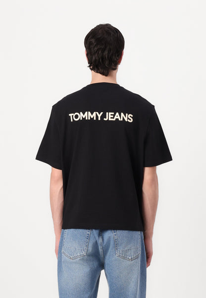 Tommy Jeans Essential Badge Logo T-Shirt