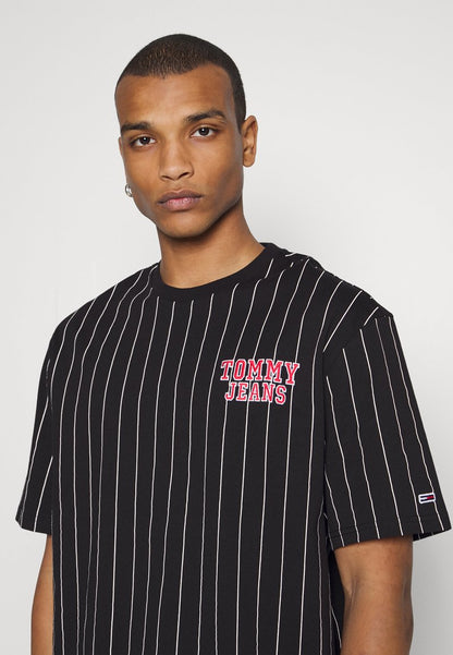 Tommy Jeans Heritage Crest Embroidered T-Shirt