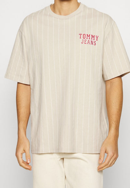 Tommy Jeans Heritage Crest Embroidered T-Shirt