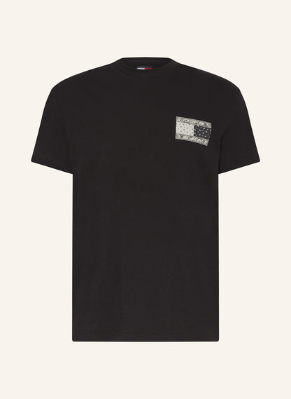 Tommy Jeans Paisley Bandana Flag Graphic Tee