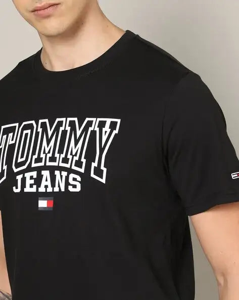 Tommy Jeans Varsity Arch Logo Graphic T-Shirt