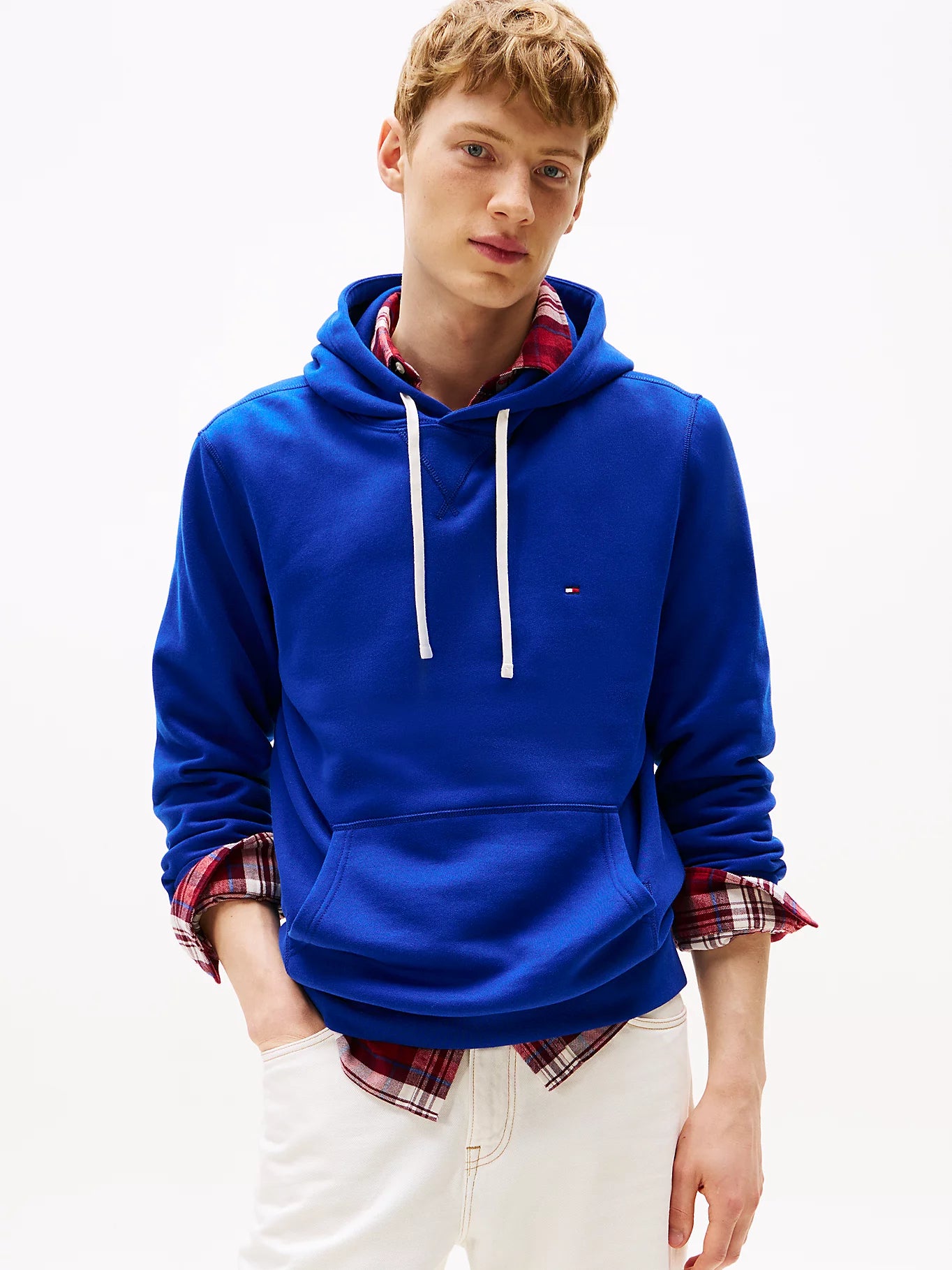 Tommy Hilfiger Hoodie – Cozy & Comfortable