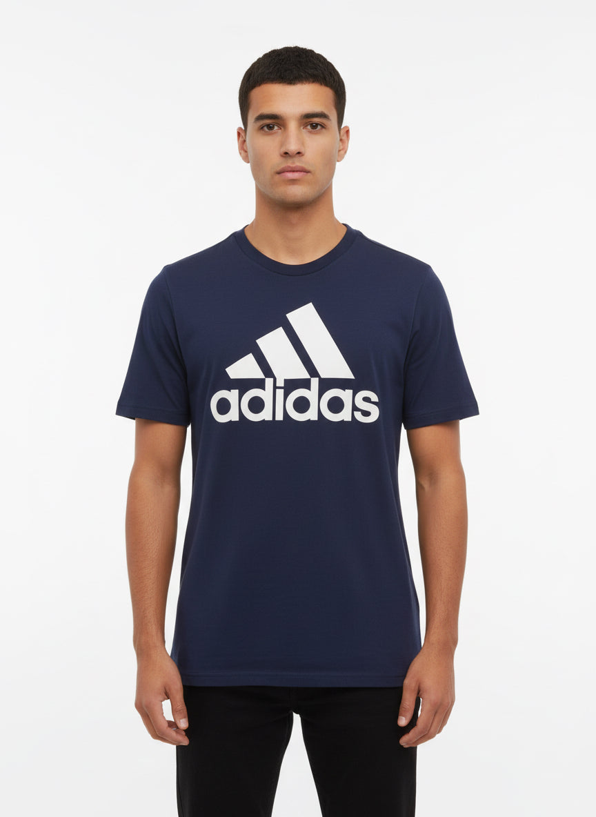 Adidas T-Shirt