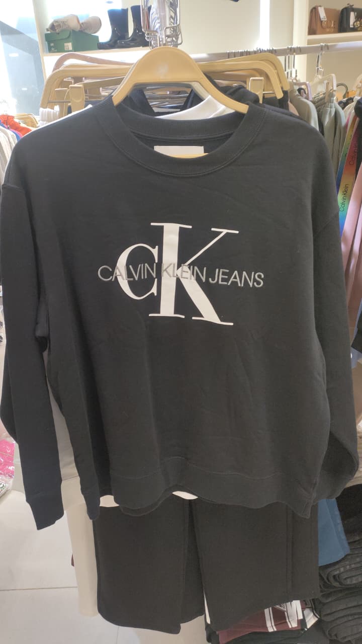Calvin Klein jeans women's sweat shirt round