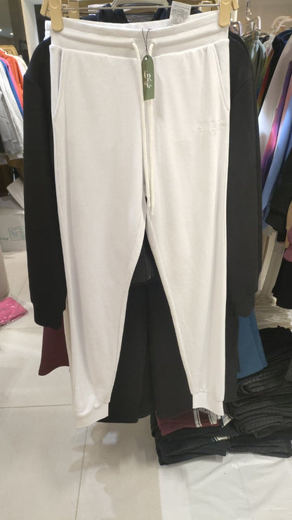 Guess women's sweatpants
