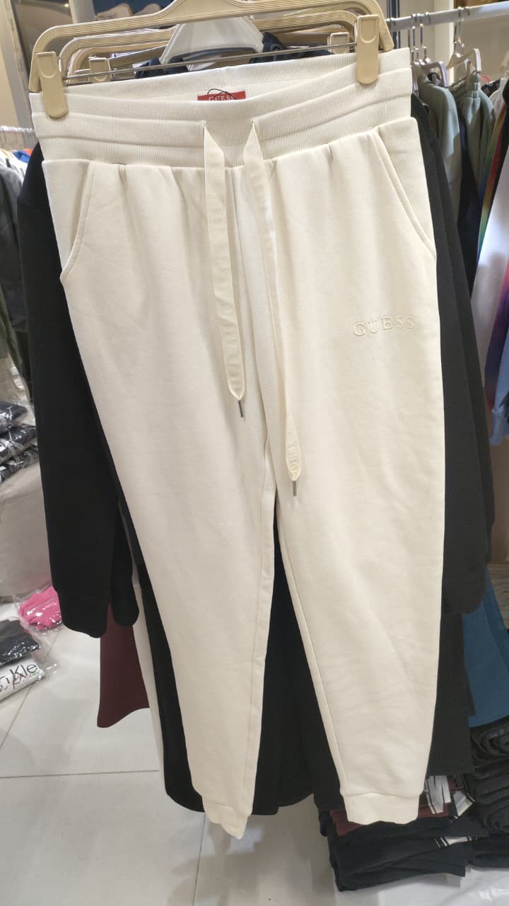 Guess women's sweatpants