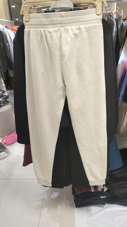 Guess women's sweatpants