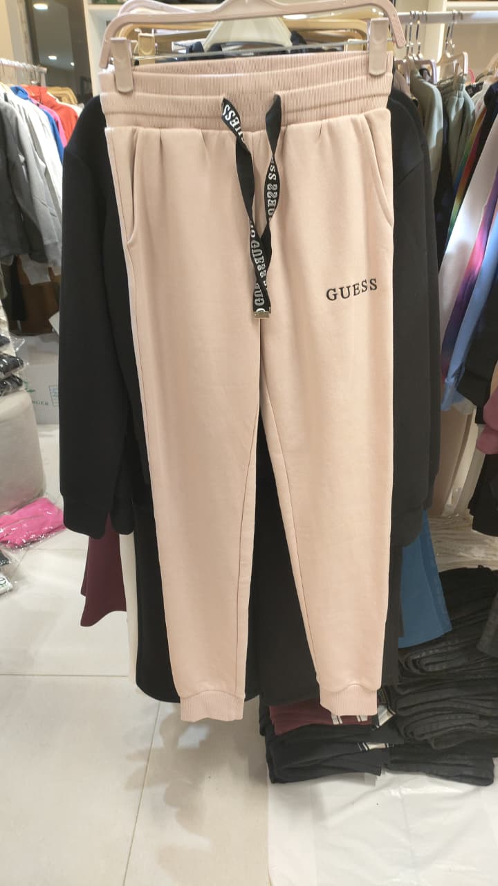 Guess women's sweatpants