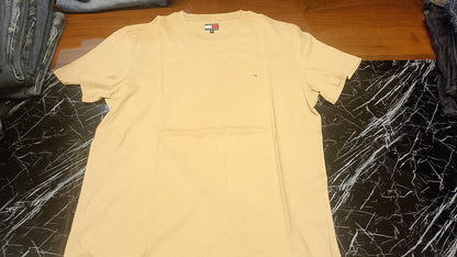 Tommy Jeans Minimalist Chest Logo T-Shirt - Beige