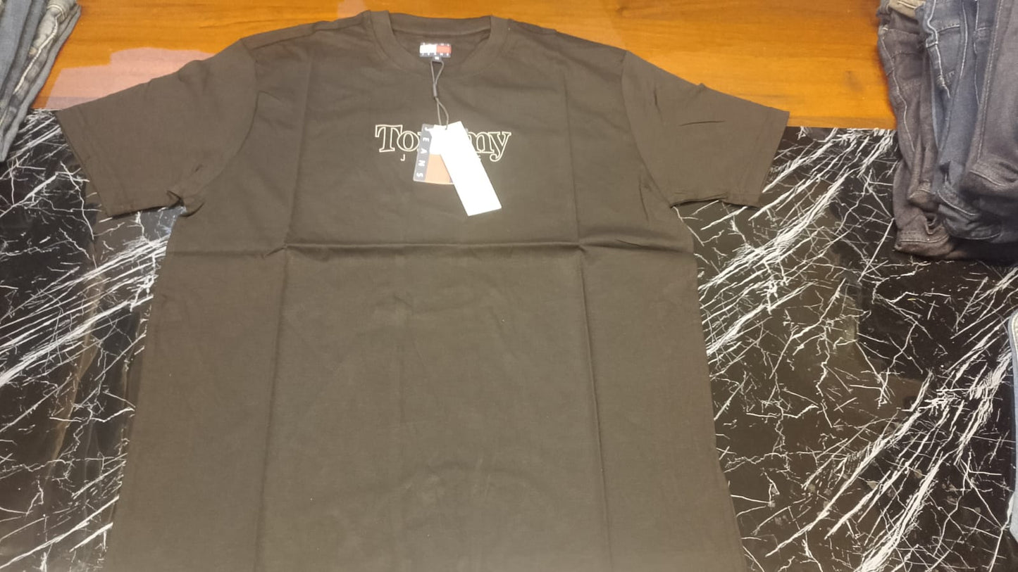 Tommy Jeans Outlined Chest Logo T-Shirt - Black