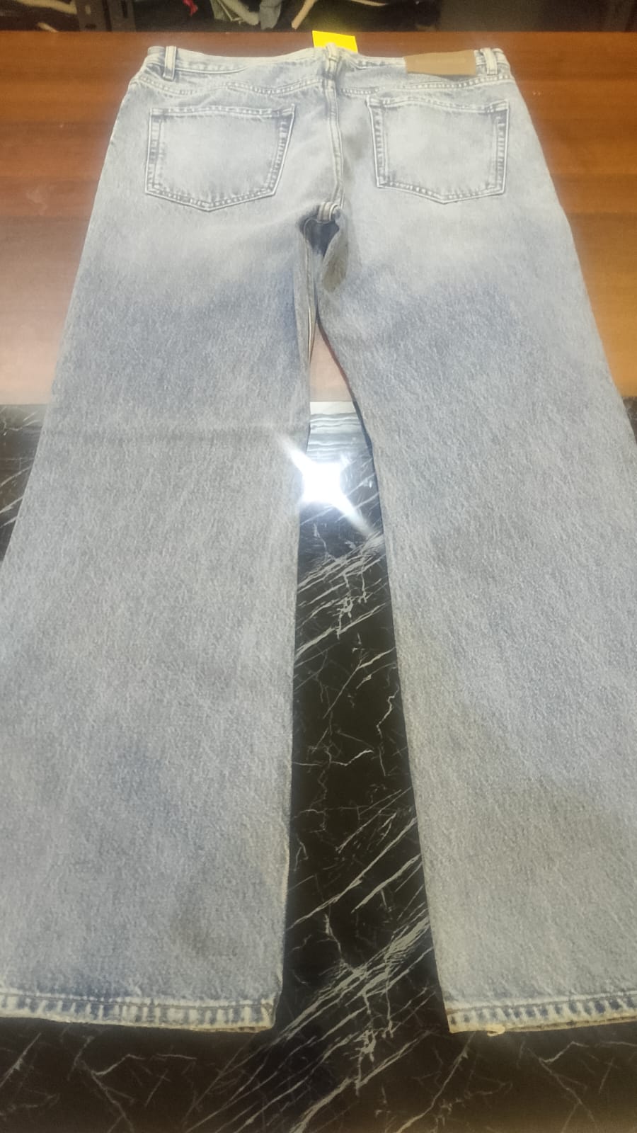HUGO Men's Relaxed Fit Straight Leg Denim Jeans