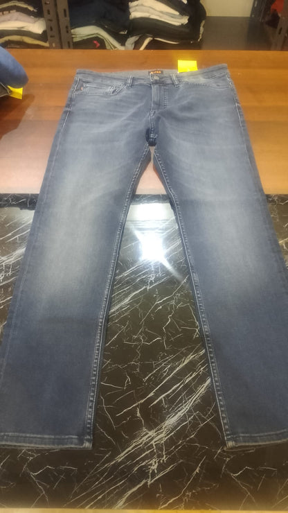 BOSS Men's Maine Regular Fit Straight Denim Jeans
