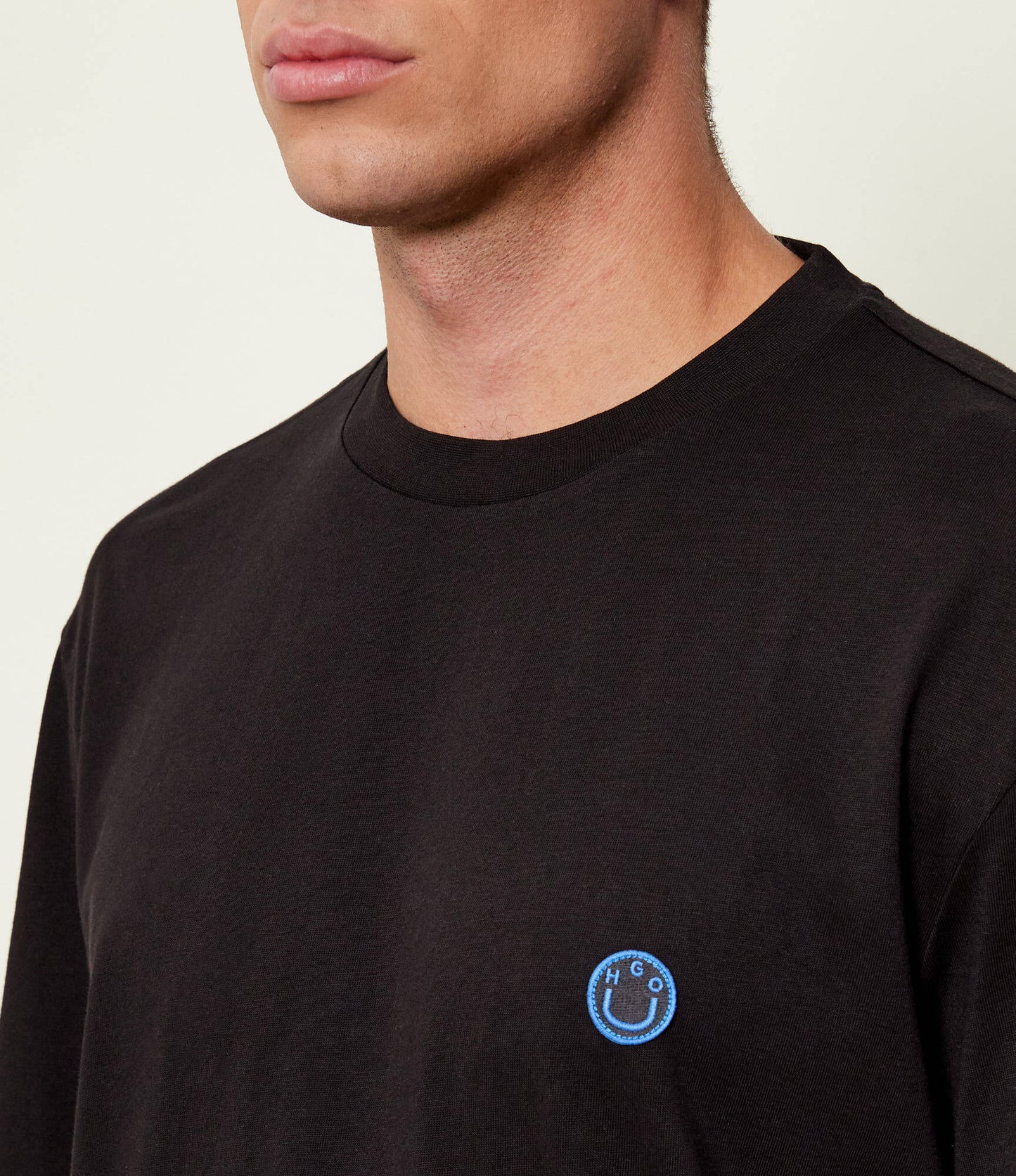 HUGO Men's Tonal Circular Badge Minimalist Luxury T-Shirt