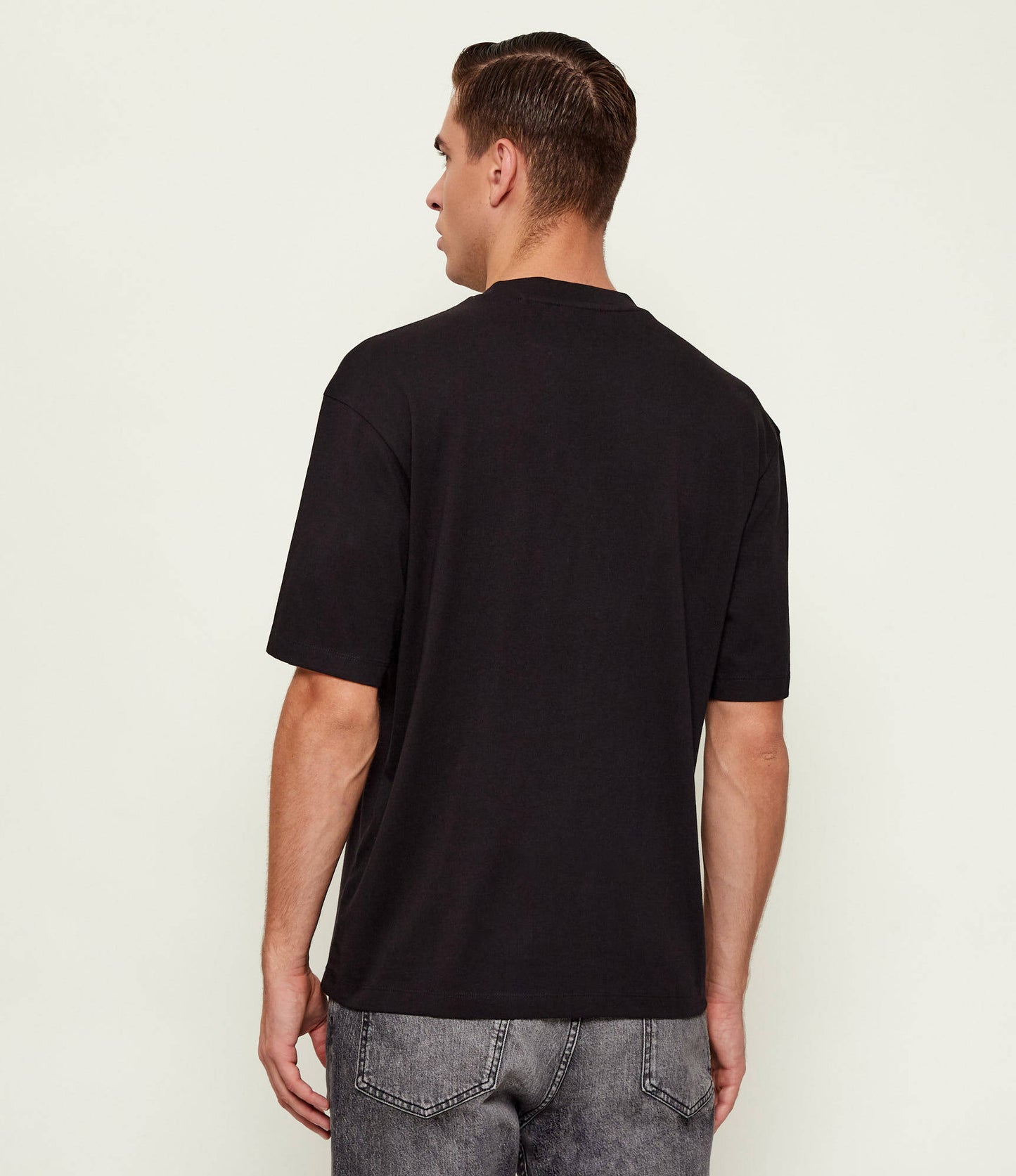 HUGO Men's Tonal Circular Badge Minimalist Luxury T-Shirt