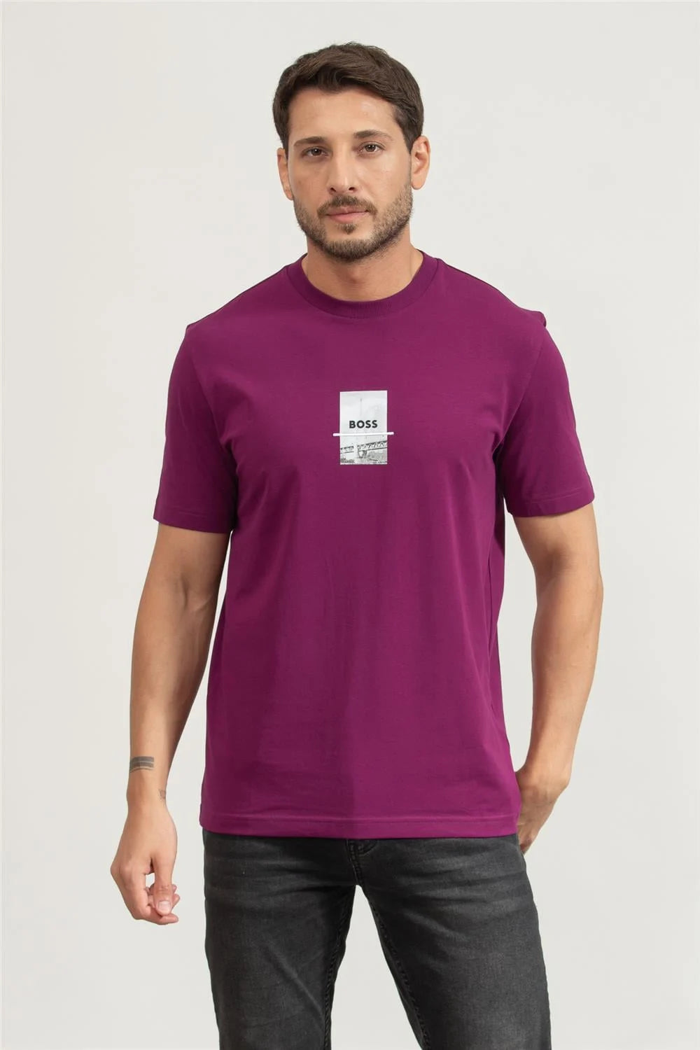 BOSS Men's Urban Graphic Premium Cotton T-Shirt