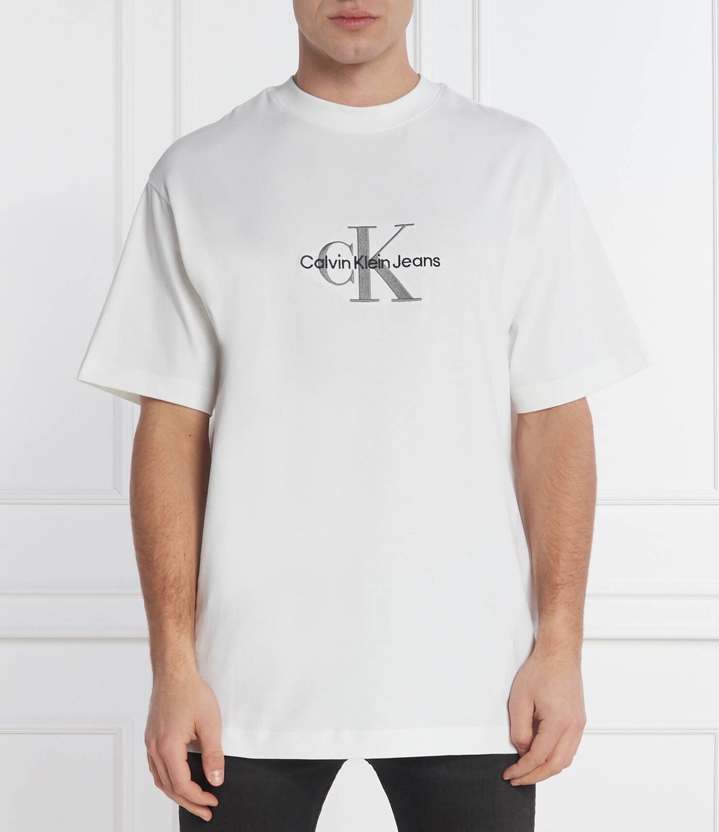 Calvin Klein Jeans Monogram Logo Oversized T-Shirt