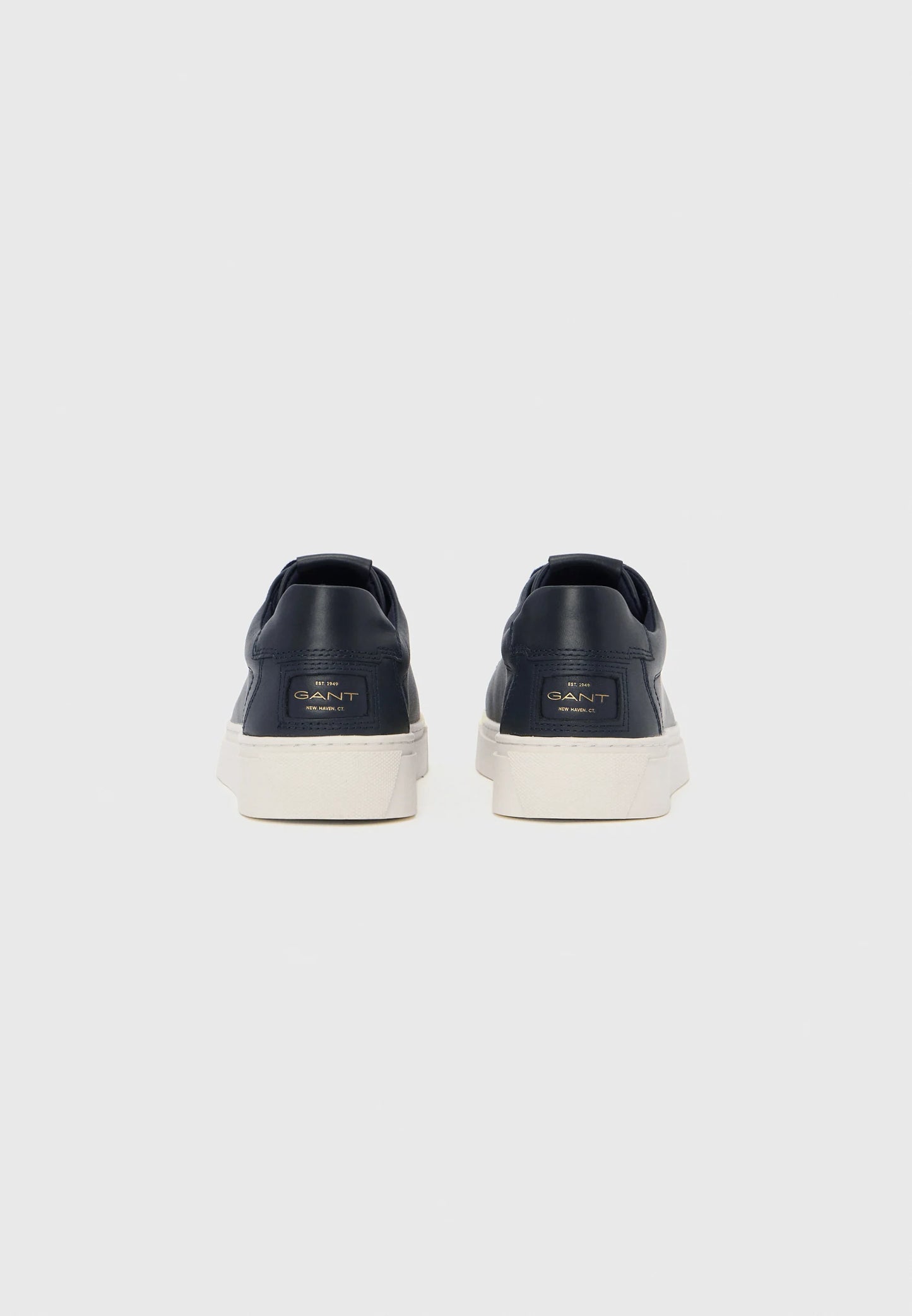 GANT Premium Colorblock Leather Sneakers in Navy & Cream